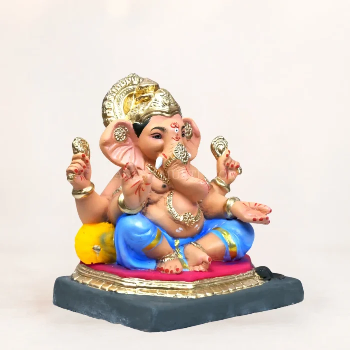 Eco-friendly Ganpati Murti made from natural clay, handmade biodegradable Ganesh idol for Ganesh Chaturthi home decoration and visarjan.